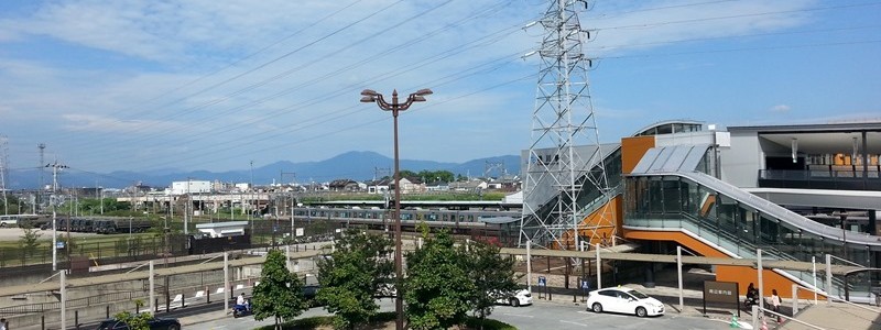 桂川駅[JR西日本]（京都市南区）～宅地開発とイオンモール直結により利用客が当初の見込みから倍増した、京都市内におけるJR京都線最西端の駅～